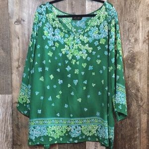 Bob Mackie Tops - 3X Beautiful Floral Blouse! Bob Mackie Tops - 3X Beautiful Floral Blouse!